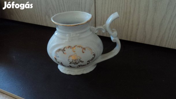 Dísztárgy (Porcelán)