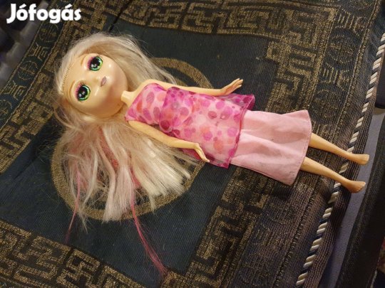 Diva Starz interaktív baba + ajándék