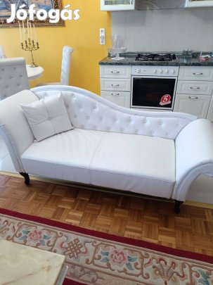 Dívány klasszikus és elegáns