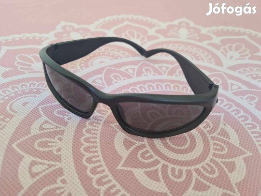 Divat napszemüveg jelzés nélkül