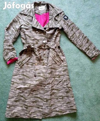 Divatos 38-40es szép, alig felvett átmeneti kabát vidám színes