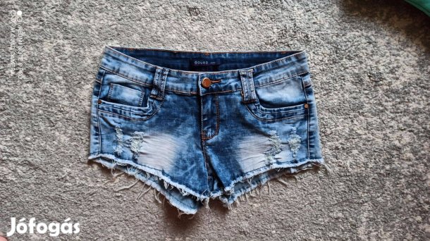 Divatos koptatott szaggatott farmer short, rövidnadrág