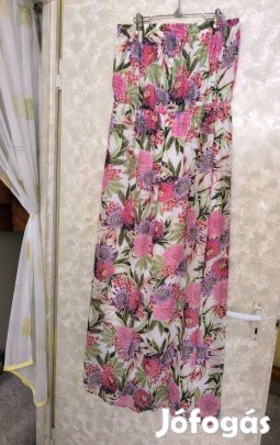 Divatos romantikus, virágmintás pánt nélküli maxi ruha 44-es
