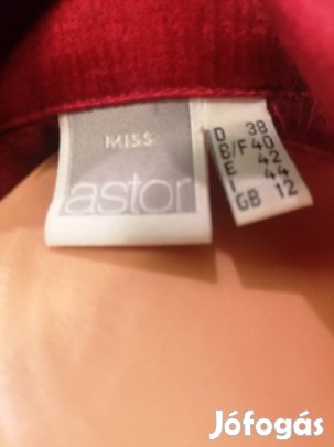 Divatszín: bordó selyem ingblúz