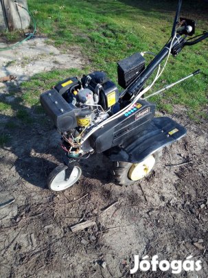 Dízel motoros kapálógép , kerti traktor