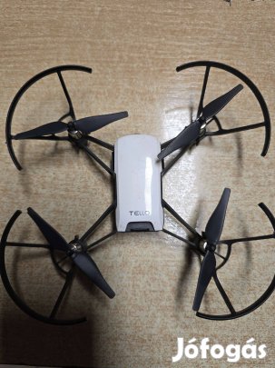 Dji Tello Drón + Gamesir T1D távirányító
