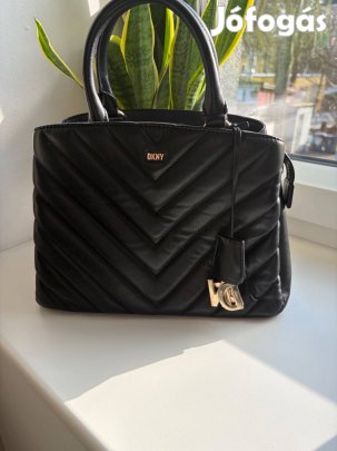 Dkny bőrtáska
