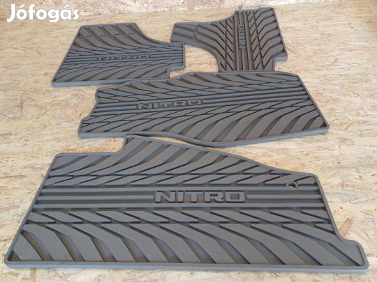 Dodge Nitro (2006-2011) Gumi Szőnyeg Garnitúra Új