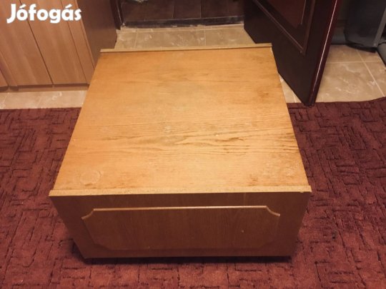 Dohányzó asztal (retró)