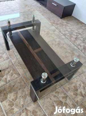 Dohányzó asztal és tv szekrény