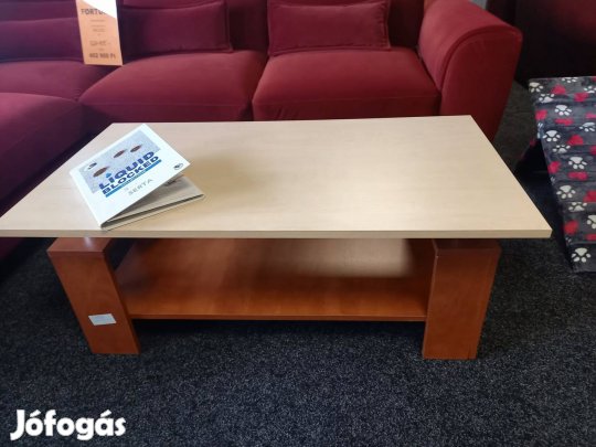 Dohányzóasztal Tomi2