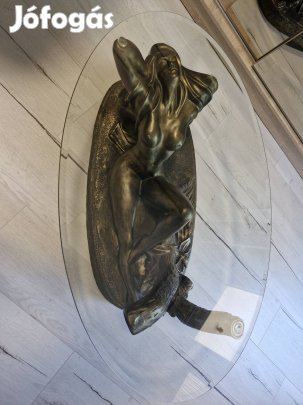 Dohányzóasztal -fa, Afrodité