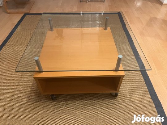 Dohányzóasztal bükkfa üveg kombináció