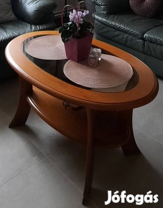 Dohányzóasztal jó állapotban