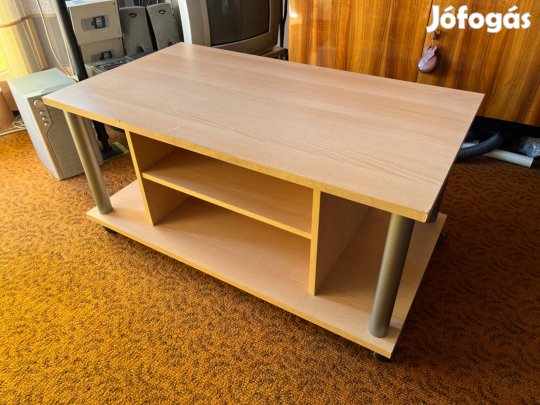 Dohányzóasztal jó állapotban