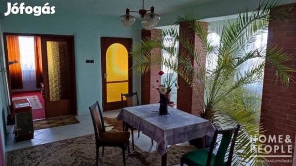 Domaszéki tanya falutól 800 méterre