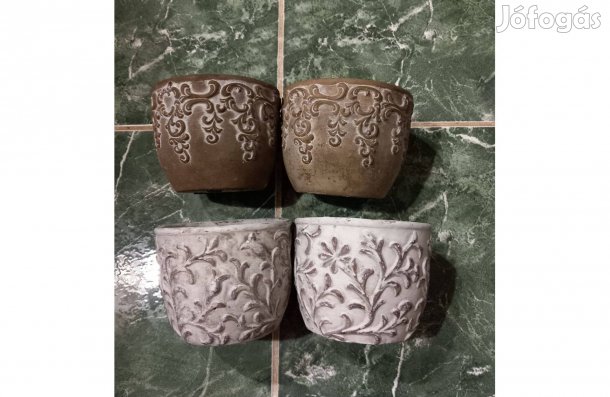 Domború mintás kerámia kaspó 10 cm magas - Új