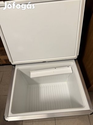 Dometic acx40 abszorpciós hűtő