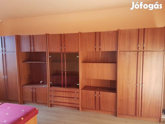 Domokos Lajos ucán 1,5 szobás lakás eladó!