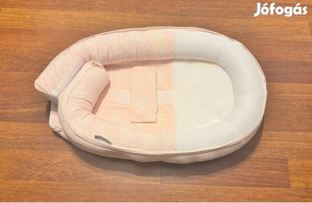 Doomoo Cocoon babafészek