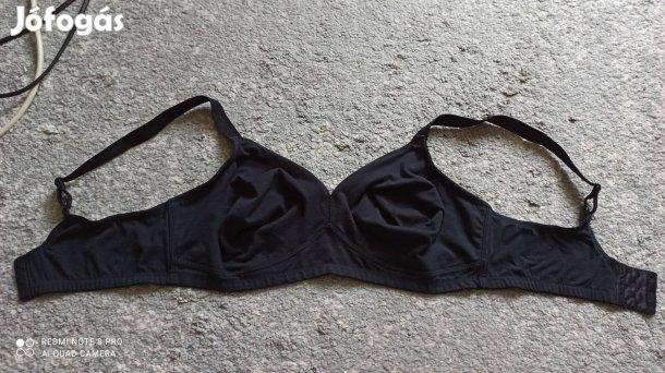 Dorina fekete melltartó 95D