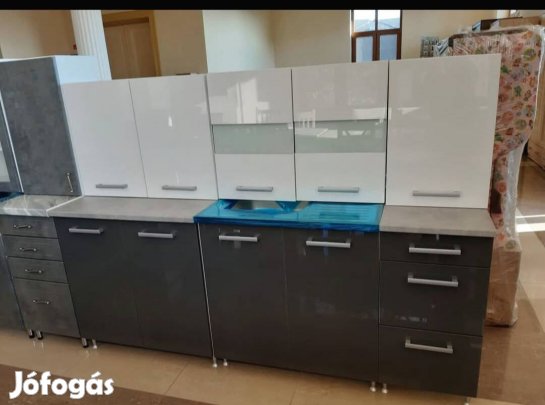 Dorina magasfényű konyhasor