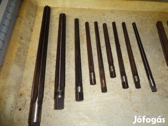 Dörzsár kúpos élű kézi kúpos csapszeg dörzsár