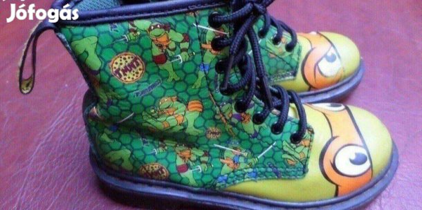 Dr Martens bőr bakancs 29-es