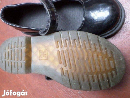 Dr Martens cipő gyerek méret 33-as