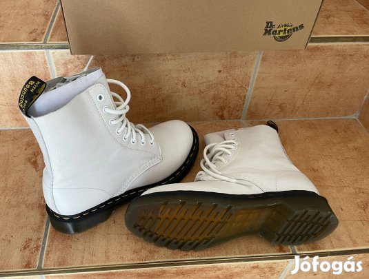 Dr. Martens 1460 Pascal Virginia Leather Boots/ bőr bakancs 38