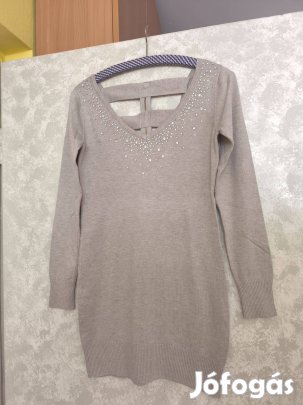 Drapp színű kövekkel díszített kötött pulóver, tunika, miniruha