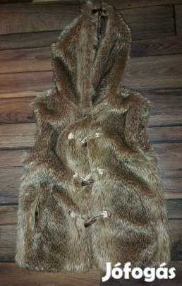 Drapp színű szőrős mellény