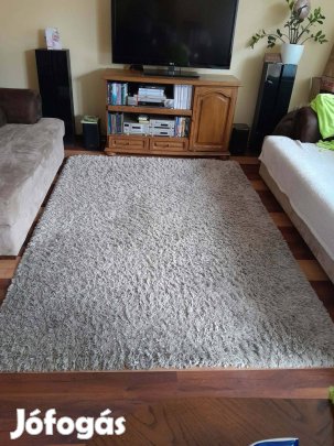 Drapp szürke nagy szőnyeg