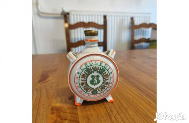 Drasche Ceglédi barackpálinka kulacs - jelzett