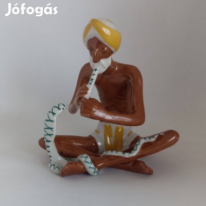 Drasche porcelán kígyóbűvölő!