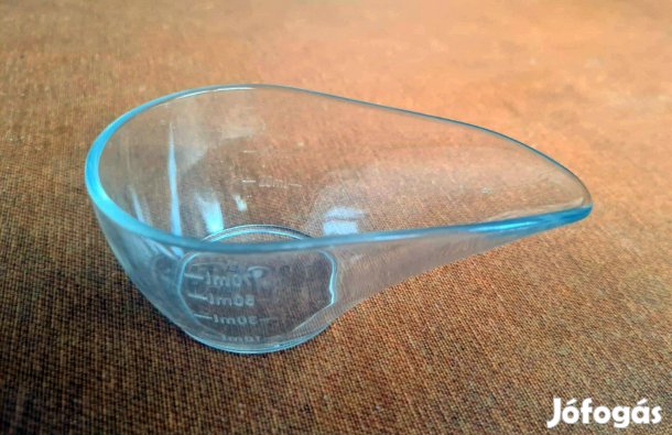 Drickskal svéd itatóspohár babáknak