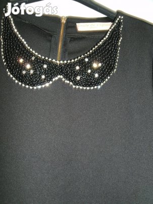 Dröle de copine "S" méretű fekete ruha elől gyöngyökkel