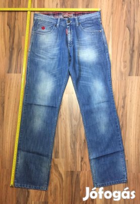 Dsquared férfi farmernadrág eladó!