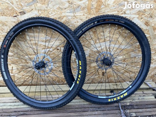 Dt swiss / shimano kerékszett 29-es