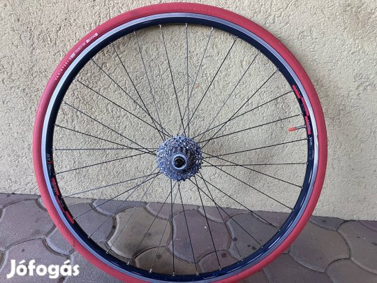 Dt swiss országuti hátsó kerék