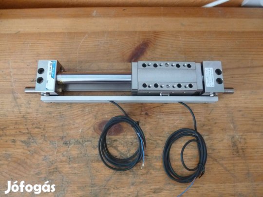 Dugattyúrúd nélküli munkahenger lineáris vezetősínnel új ( 5593)