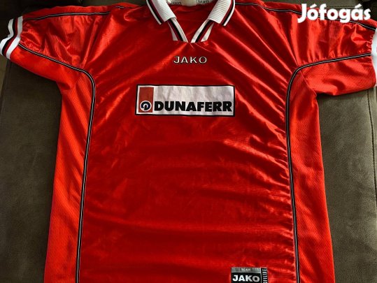 Dunaferr régi kézilabda mez