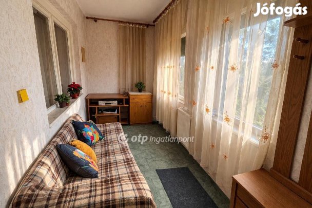 Dunaföldvári 108 nm-es ház eladó