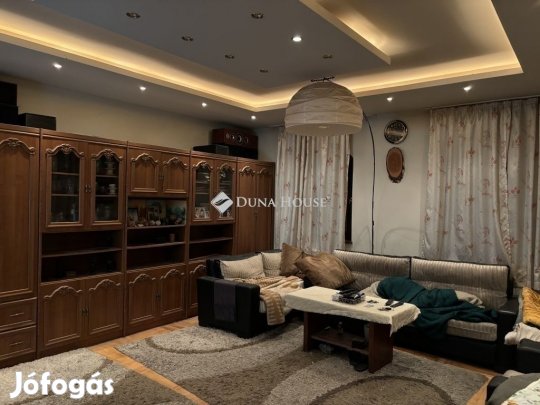 Dunaharasztii eladó 130 nm-es ház