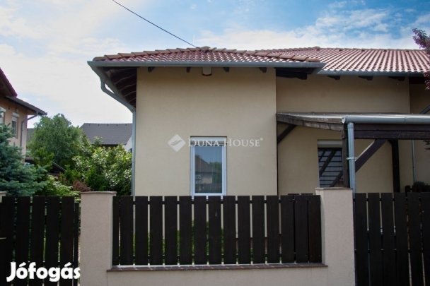 Dunaharasztii eladó 92 nm-es ház