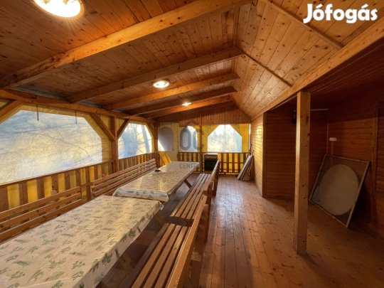 Dunai nyaraló Karaszi fokon eladó!