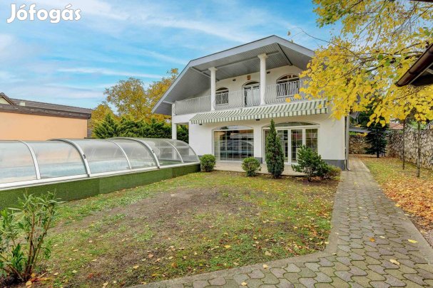 Dunakeszin Családi ház Eladó!