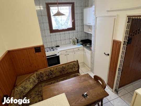 Dunaújváros Krúdy Gyula soron jó állapotú lakás eladó