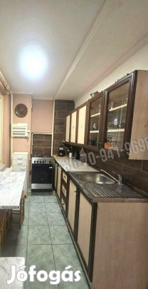 Dunaújvárosban, azonnal költözhető 57 m2-es lakás