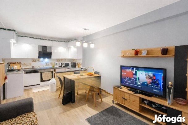 Dunaújvárosi lakás ahova csak költözni kell